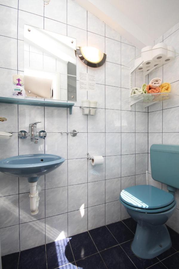 Apartments With A Parking Space Preko, Ugljan - 8224 외부 사진